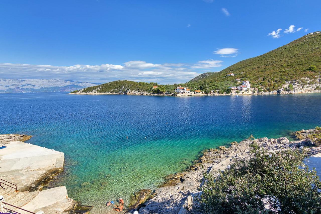 Apartmani Ruzica Zastražišće 外观 照片